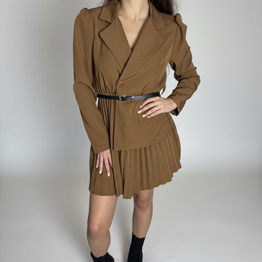 Сако тип рокля в светлокафяво