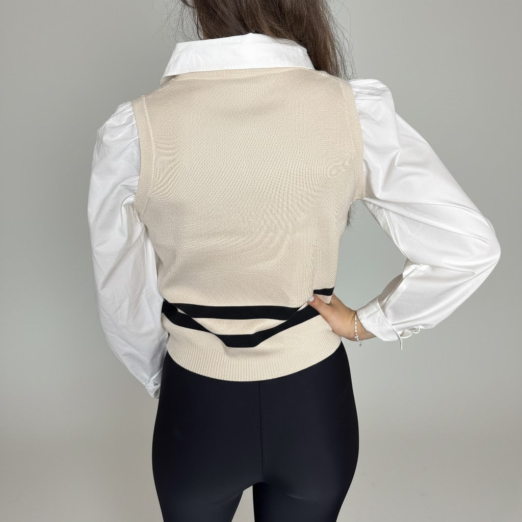 Риза с пуловерче в бежово