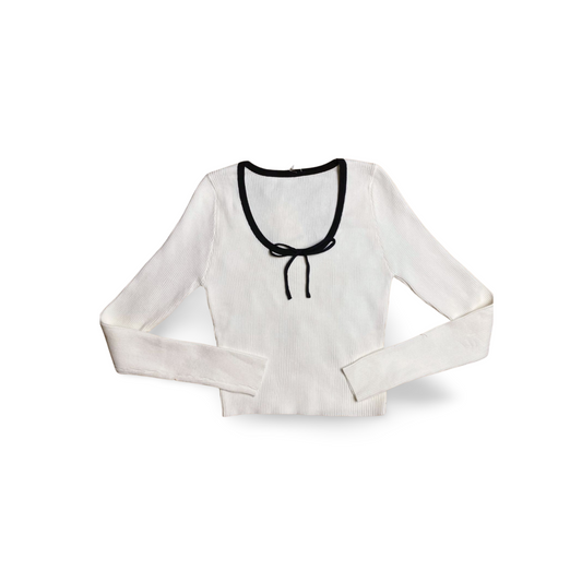 Елегантна блуза с дълъг ръкав