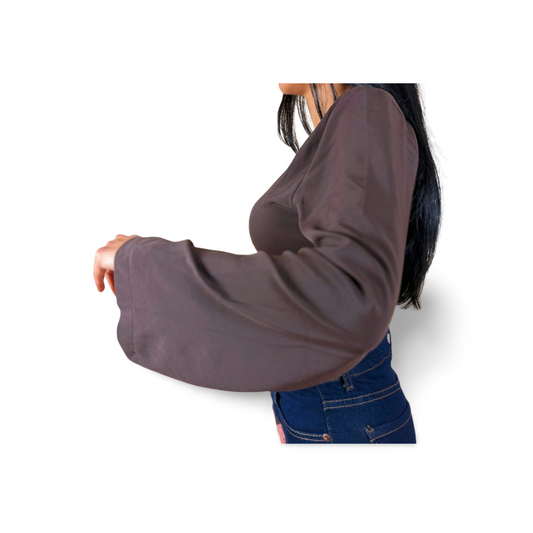 Кафяв топ с дълги ръкави