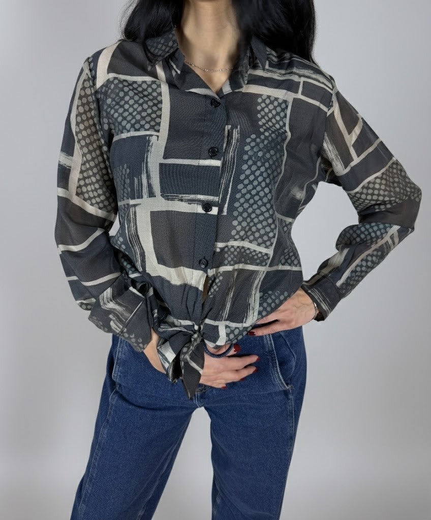 Риза черна с принт