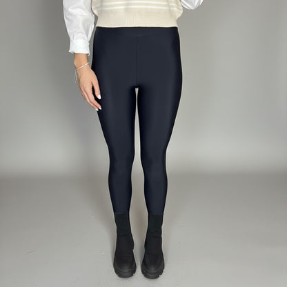 Черен еластичен клин