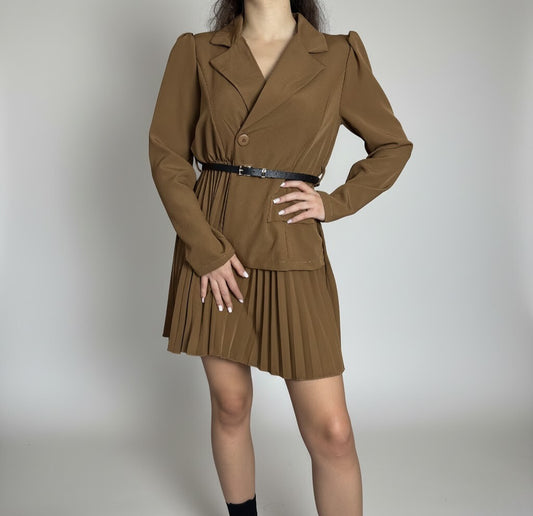 Сако тип рокля в светлокафяво