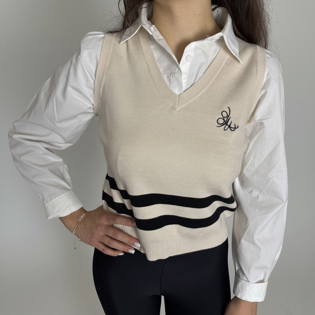 Риза с пуловерче в бежово