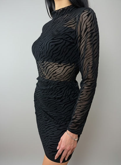 Черна рокля с животински принт