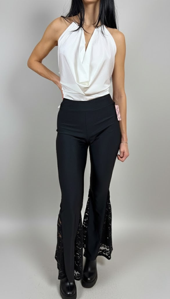 Черен панталон с дантела на крачолите