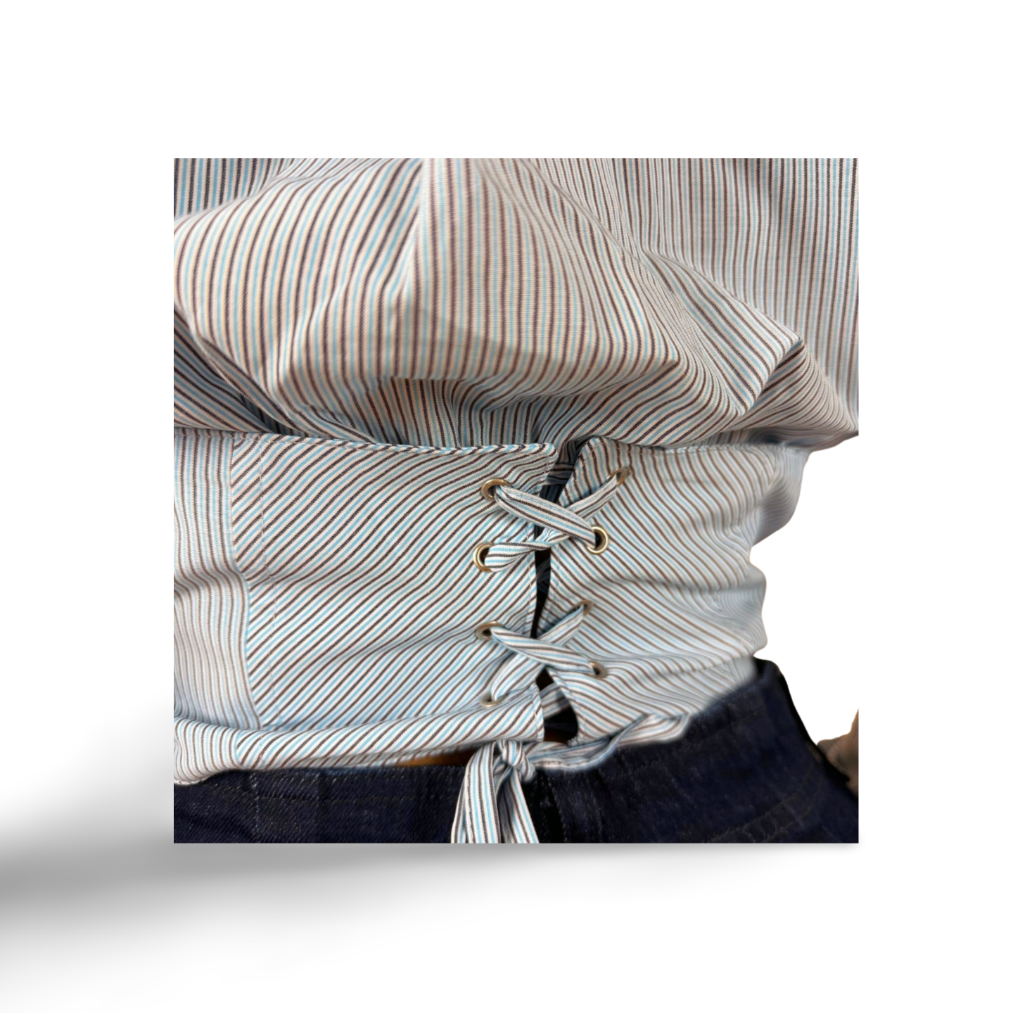 Синя риза с корсетен дизайн и райе