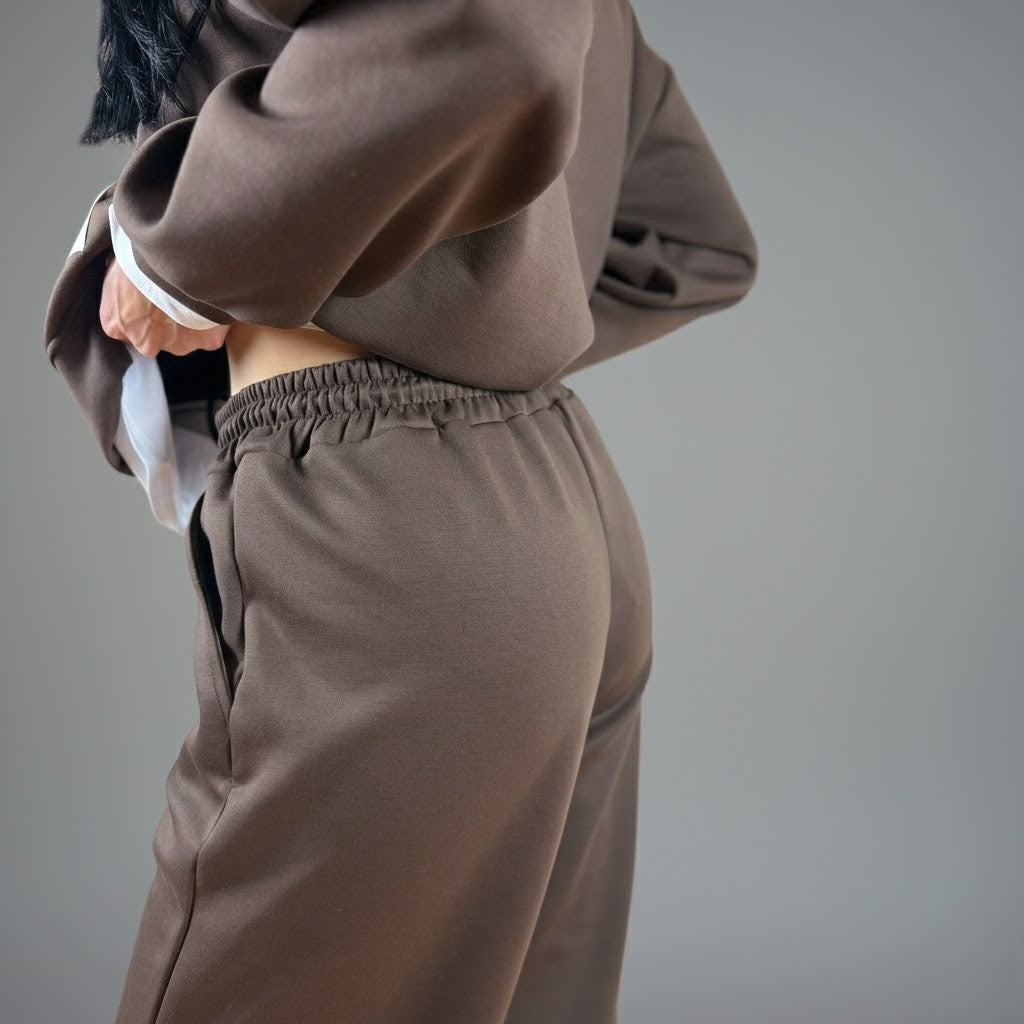 Кафяв комплект с широк крачол