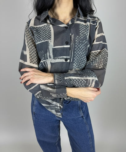 Риза черна с принт